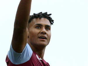 Supporting image for story: Ollie Watkins signs new Aston Villa deal