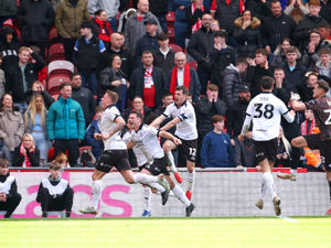 Supporting image for story: Bristol City 'not downing tools' after poor run as midfielder issues warning ahead of West Brom clash