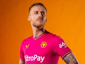 Supporting image for story: Wolves release new goalkeeper kits for 23/24 season