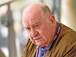 Supporting image for story: Council staff to face disciplinary action if they abuse Walsall politicians online