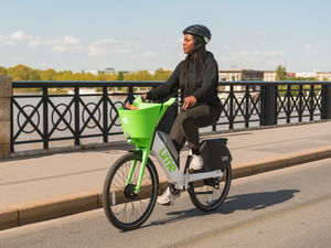 Supporting image for story: New bike and e-scooter deal welcomed following calls for 'drastic expansion' in the West Midlands