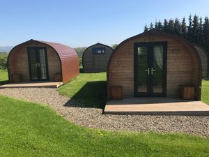 Supporting image for story: The great outdoors with a taste of luxury