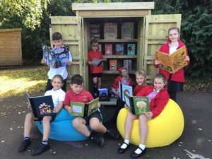 Supporting image for story: Pint-sized bookworms at Wyre Forest school build their own reading shed