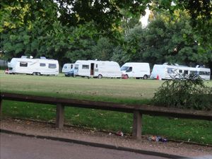 Supporting image for story: Travellers leave Wolverhampton park after bailiffs serve notices