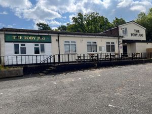 Supporting image for story: Pub near Lickey Hills up for auction with £40,000 price tag