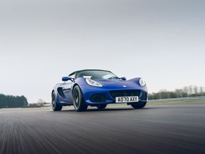 Supporting image for story: First Drive: The Lotus Elise Sport 240 Final Edition proves to be a fitting swansong