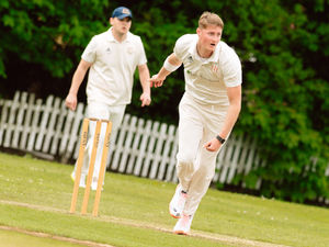 Supporting image for story: Magnificent Dan Smith in seventh heaven