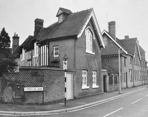 Old Hall School in its old home on the corner of Limekiln Lane and Holyhead Road in 1969