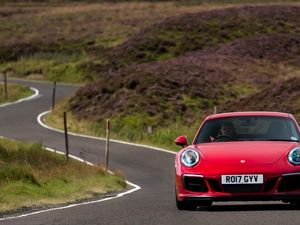 Supporting image for story: UK Drive: Porsche's Carrera GTS aims for the sweet spot in the 911 range