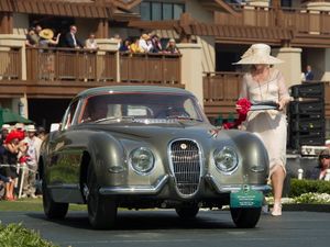 Supporting image for story: 6,725 hours later - rare Jaguar restored by Bridgnorth firm is unveiled