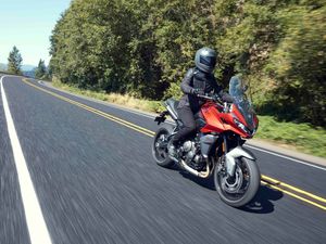 Supporting image for story: Triumph’s Tiger Sport 660 brings performance and accessibility