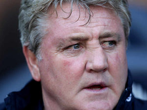 Supporting image for story: Steve Bruce is over Wolves snub