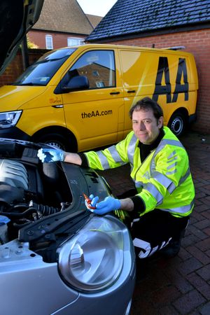 LAST COPYRIGHT SHROPSHIRE STAR STEVE LEATH 13/01/2022..Pic in Lightmore, Telford, of AA Patrol Man: Dan Smallwood, for a Mark Andrews piece..