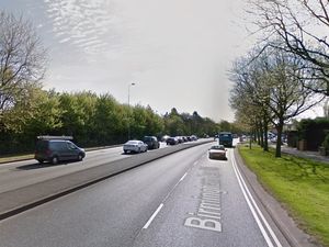 Supporting image for story: Three arrested after dramatic chase with police in Wolverhampton