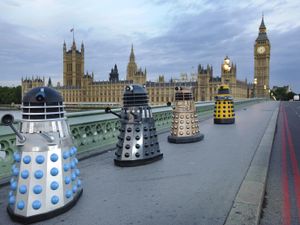 Supporting image for story: Rayner mocks Badenoch as doing ‘side deals with Daleks’ over David Tennant row