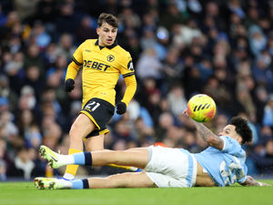 Supporting image for story: "Might give us something different" - Rob Edwards pleased with Wolves winger's return