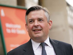 Supporting image for story: Labour hoping to tempt retirees back to workforce with right to work from home