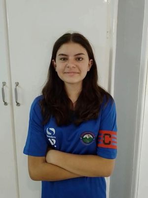 Ellie played as a defender wearing number 12 for Wrekin Lionesses.