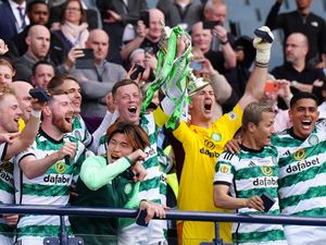 Supporting image for story: Adam Idah’s last-minute goal sees Celtic beat Rangers in Scottish Cup final