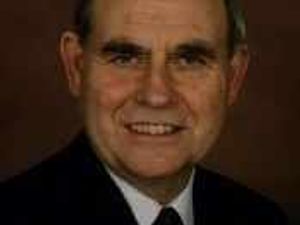 Supporting image for story: Ex-county MP backs UKIP