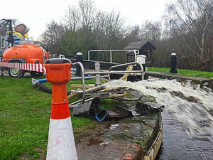 Supporting image for story: Urgent work after Oswestry canal polluted