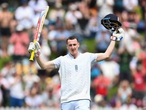 Supporting image for story: Harry Brook replaces Joe Root as world’s top-ranked Test batter