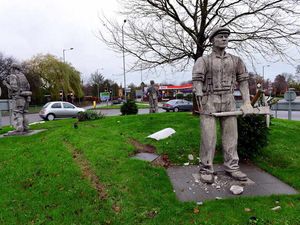 Supporting image for story: IN PICTURES: Car smashes into miner statue causing £5,000 damage