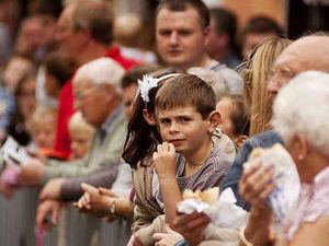 Supporting image for story: Thousands enjoy Shropshire bank holiday fun