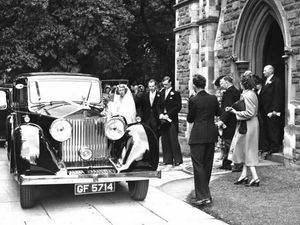 Supporting image for story: This week's pictures from the past