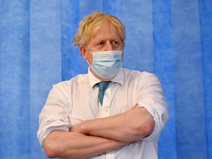 Supporting image for story: ‘Confusion’ over Government approach undermining Covid response, expert warns