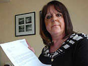 Supporting image for story: Hospital pays out over smear test error