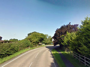 Supporting image for story: Ellesmere road rage driver got out of car with knife