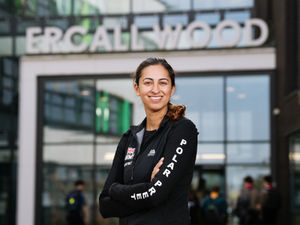 Supporting image for story: Inspirational 'Polar Preet' talks to students in Telford 