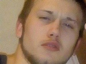 Supporting image for story: Police issue appeal to trace missing teenager Liam Pether