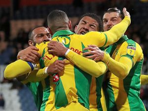 Supporting image for story: West Brom v Sheffield United: Darren Moore seeking to end home discomfort