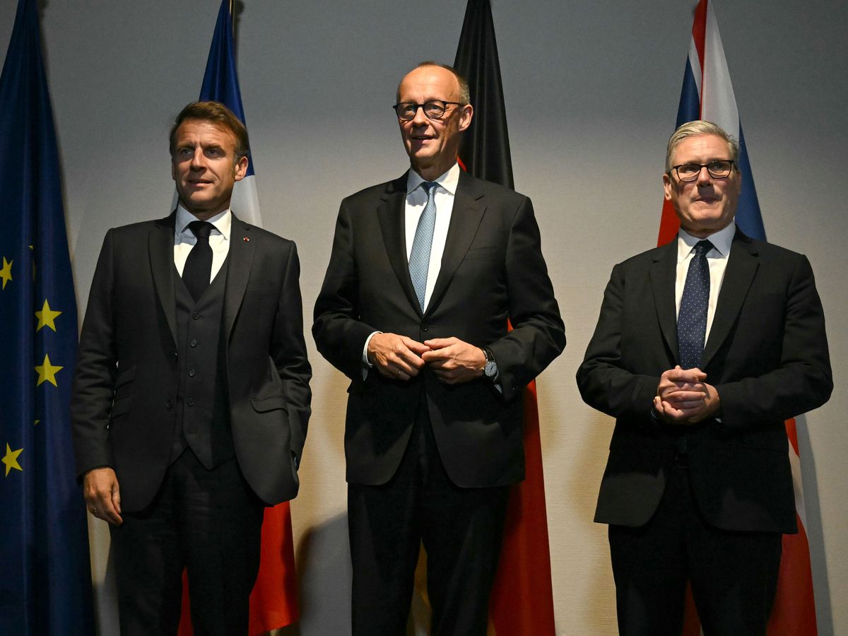 Starmer to speak with coalition of the willing ahead of Zelensky-Trump meeting