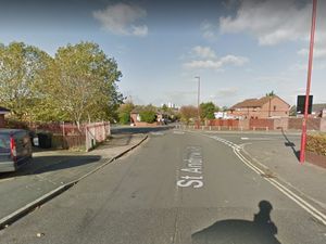 Supporting image for story: Taxi driver robbed at gunpoint by masked men in Birmingham