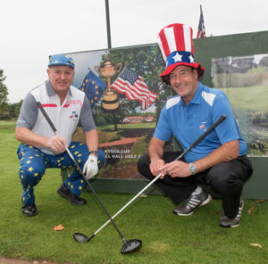 Europe and USA Team Captains Nobby Stiles (left) and Terry Becch (right)