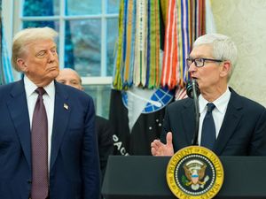 Supporting image for story: Trump says he plans to put a 100% tariff on computer chips