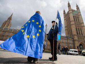 Supporting image for story: Brexit: What happens in a no-deal break?