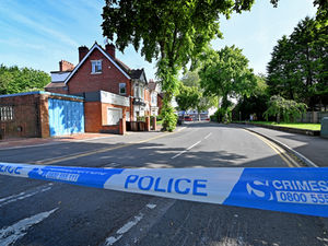 Supporting image for story: Wolverhampton murder probe: Neighbour heard scream on night woman was found fatally injured