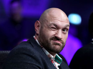 Supporting image for story: Tyson Fury pie on the menu at Tipton pub - as champion boxer is invited to try it