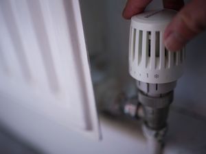 Supporting image for story: Insulating social homes ‘could slash heating bills by 42%’
