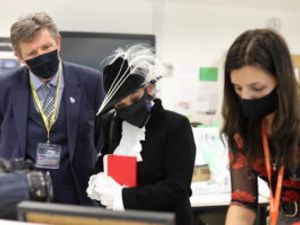 Supporting image for story: High Sheriff of Shropshire makes final visit to Telford College