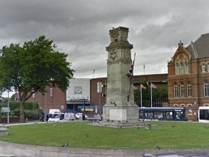 Supporting image for story: Vow to support military people in need