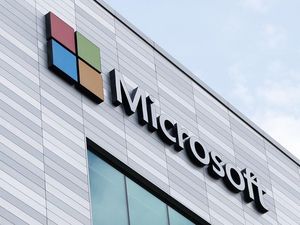 Supporting image for story: Cloud and Office drive Microsoft growth while Xbox and Surface flounder
