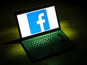 Supporting image for story: Facebook and Instagram using AI to detect drug dealers