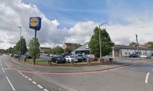 Lidl, Horseley Heath, Great Bridge, Tipton. The supermarket chain is planning to demolish its existing store and replace it with a bigger one on land once home to an MOT and van sales garage. Pic: Google Maps. Permission for reuse for all LDRS partne