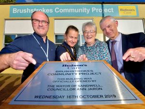 Supporting image for story: New Smethwick centre opens to help people into community - with pictures