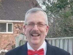 Supporting image for story: Bowling club holds charity game in memory of chairman